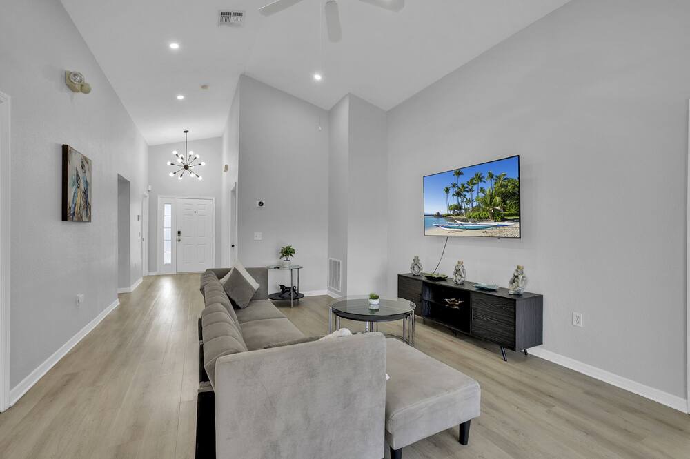 Photo of Others in Hillcrest Estates