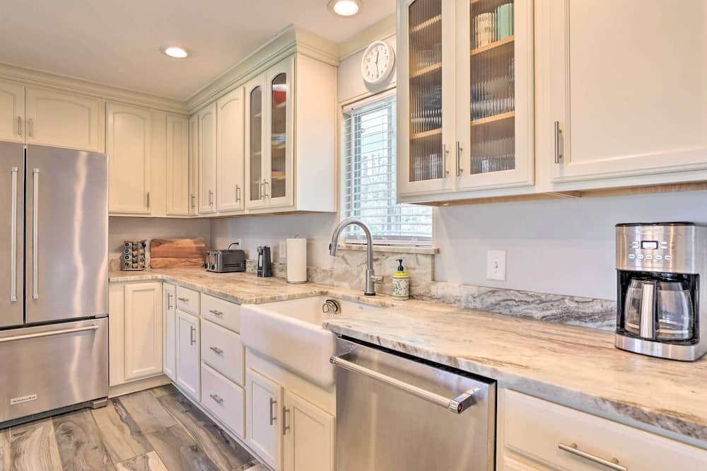 Photo of Kitchen in Russellville