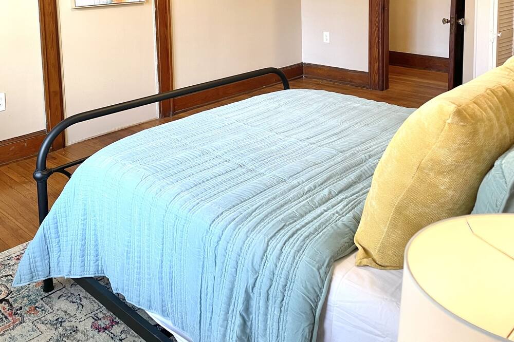 Photo of Bedroom in Anderson
