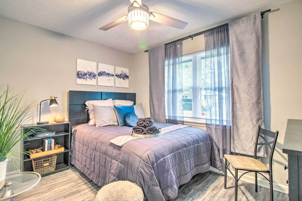 Photo of Bedroom in Hinesville