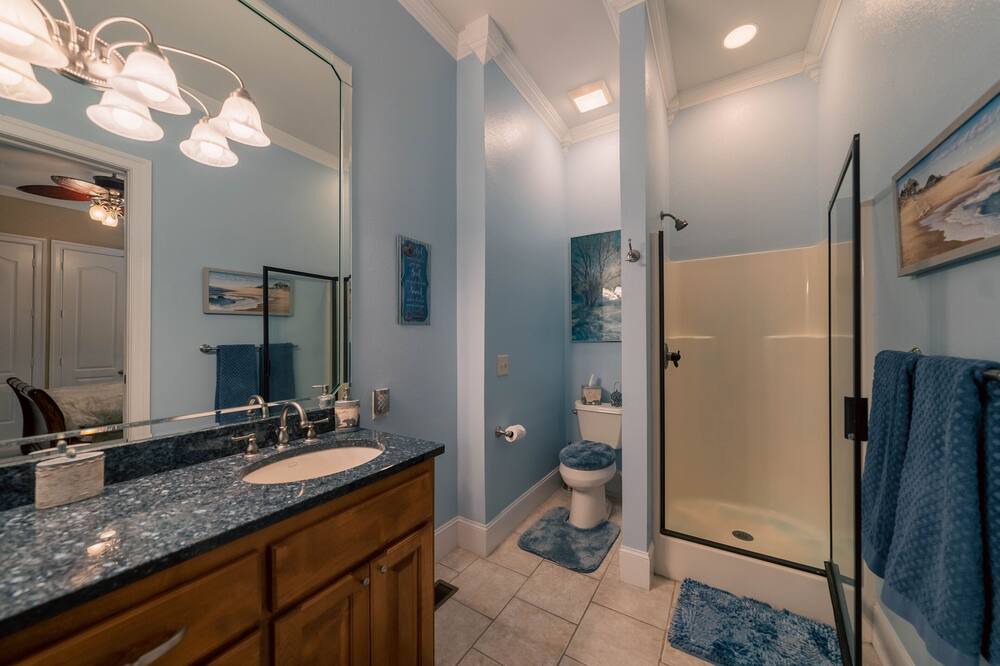 Photo of Bathroom in Glenville