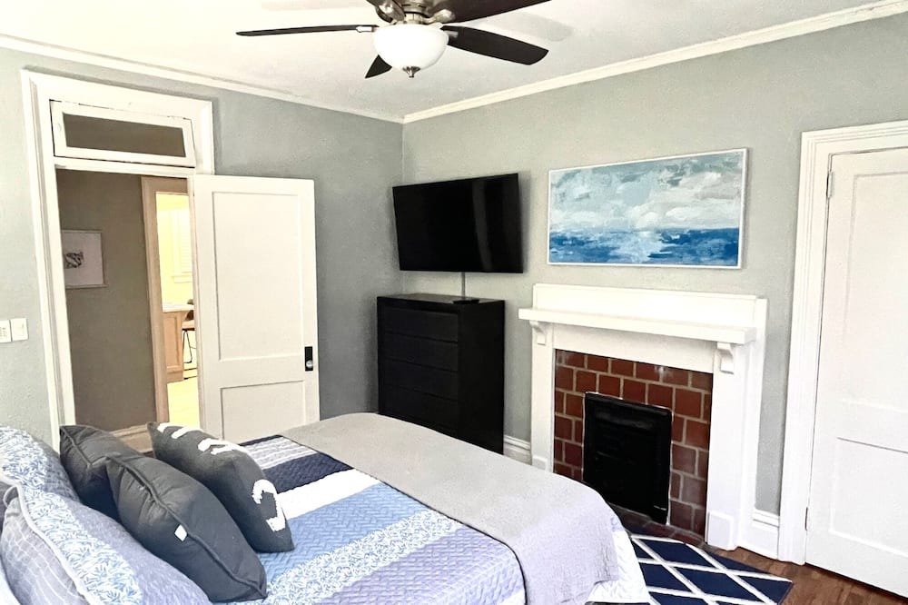 Photo of Bedroom in Olde Town Augusta