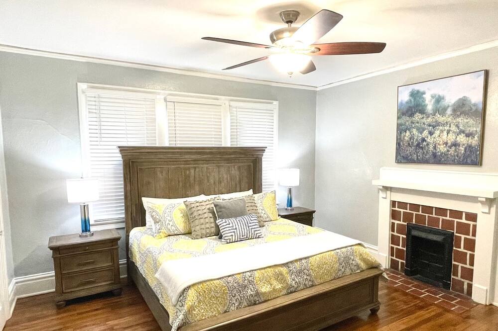Photo of Bedroom in Olde Town Augusta
