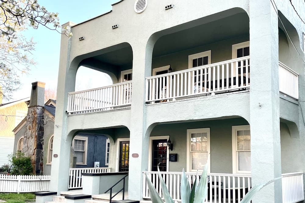 Photo of Outdoor in Olde Town Augusta