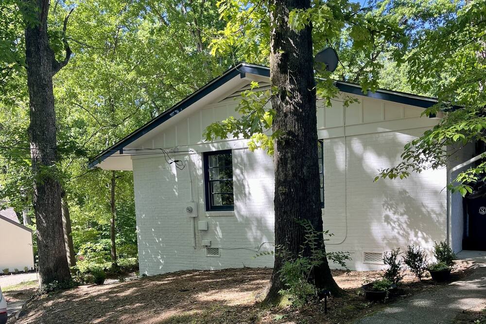 Photo of Outdoor in Greenville