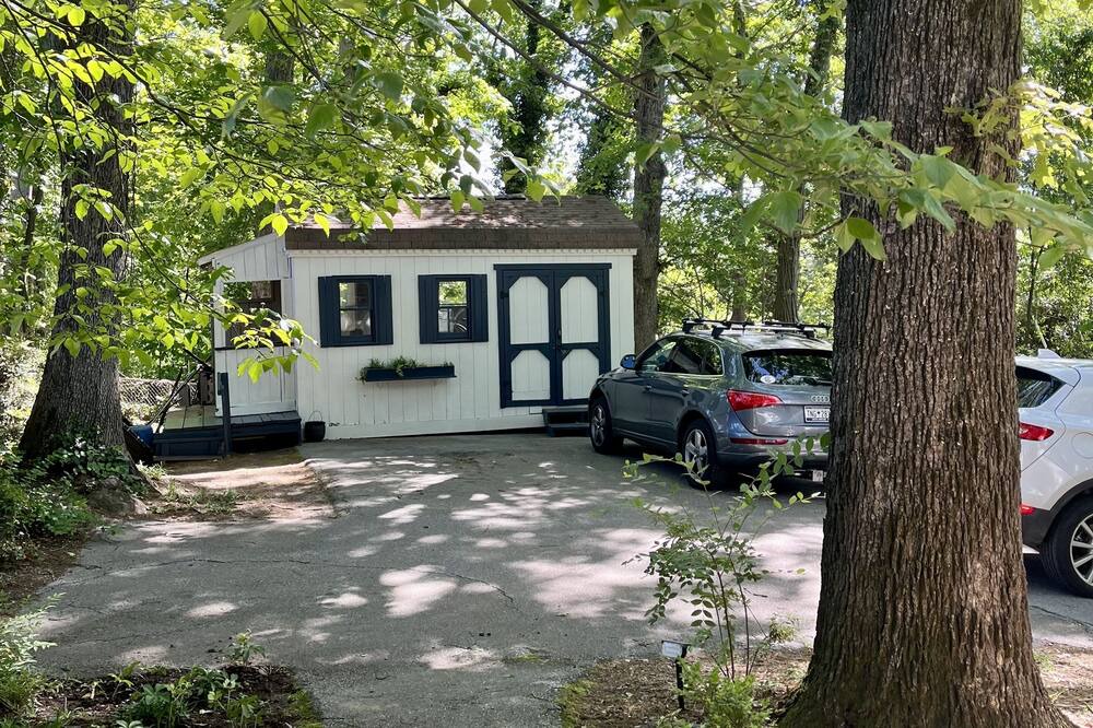 Photo of Outdoor in Greenville