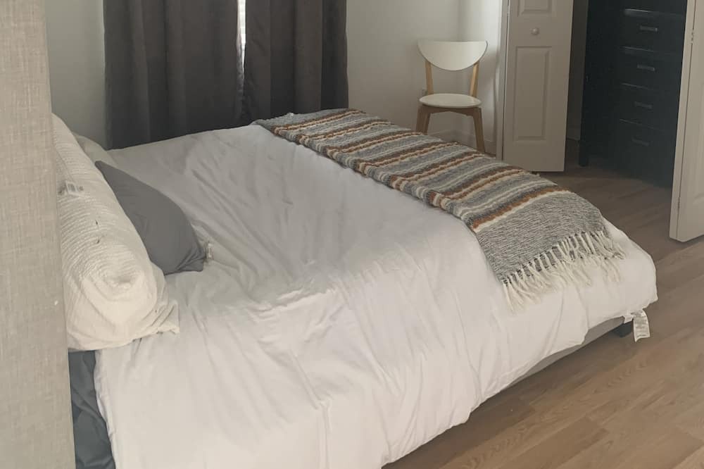 Photo of Bedroom in Vista East