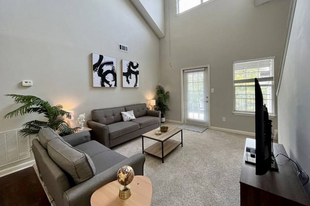 Photo of Livingroom in National Hills