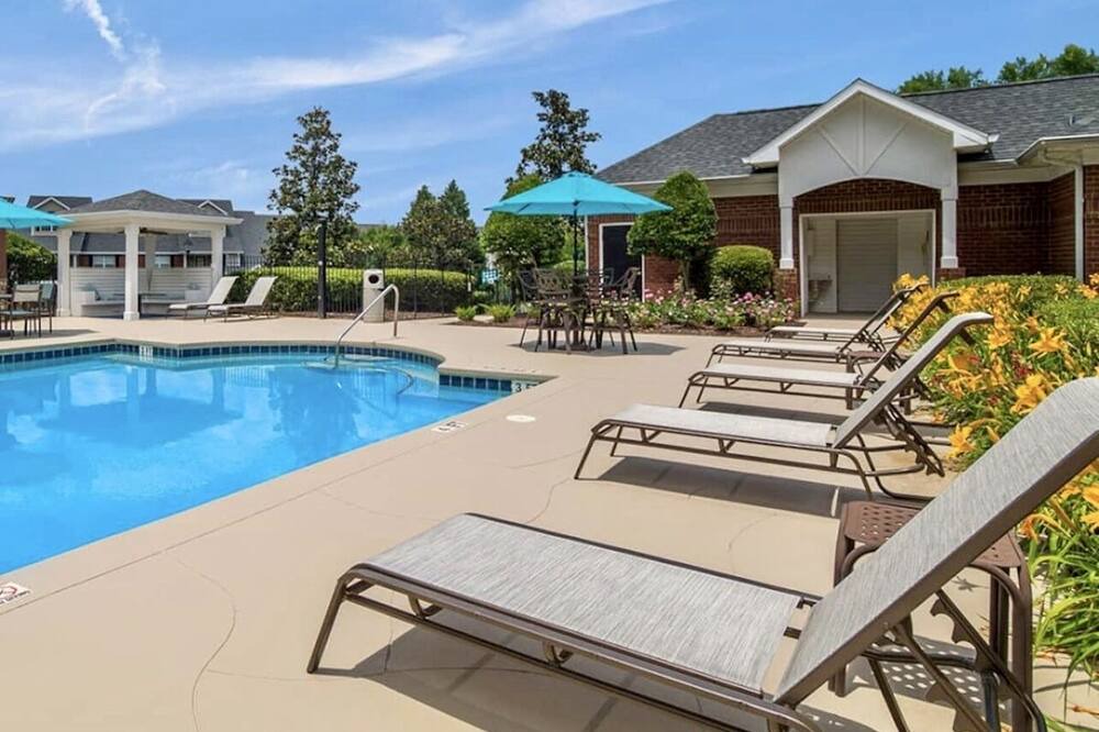Photo of Outdoor in National Hills
