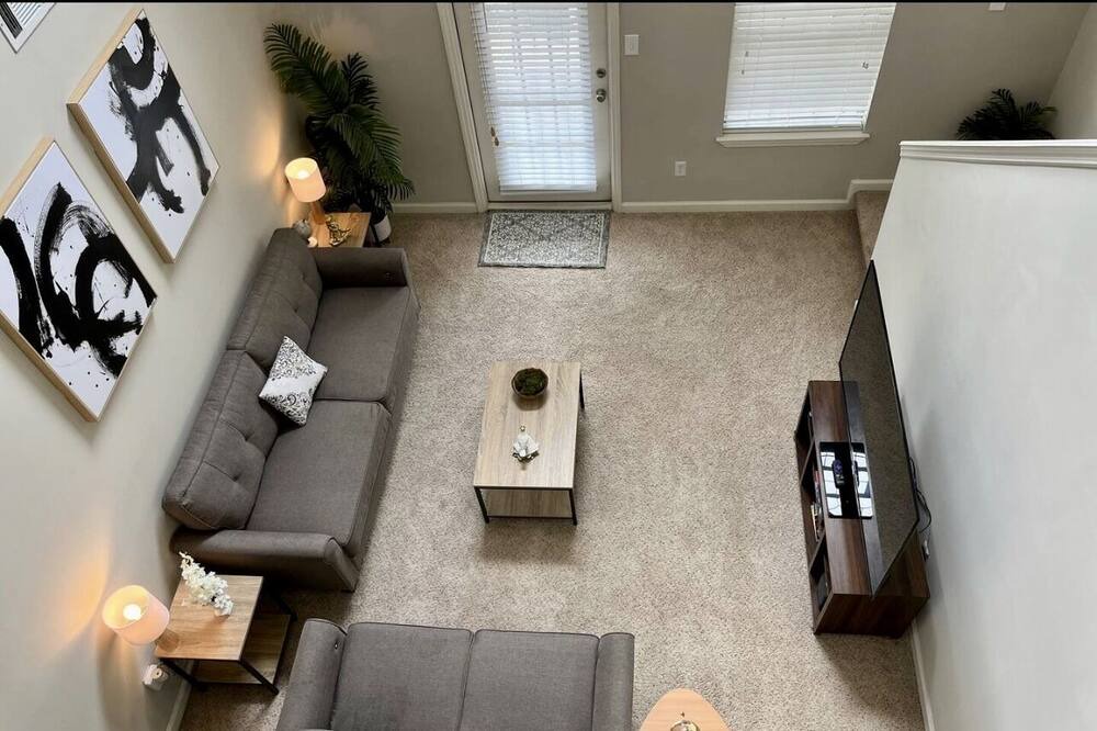 Photo of Livingroom in National Hills