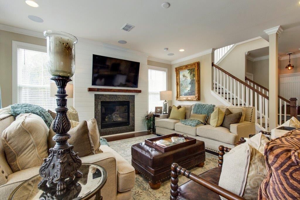 Photo of Livingroom in Charleston