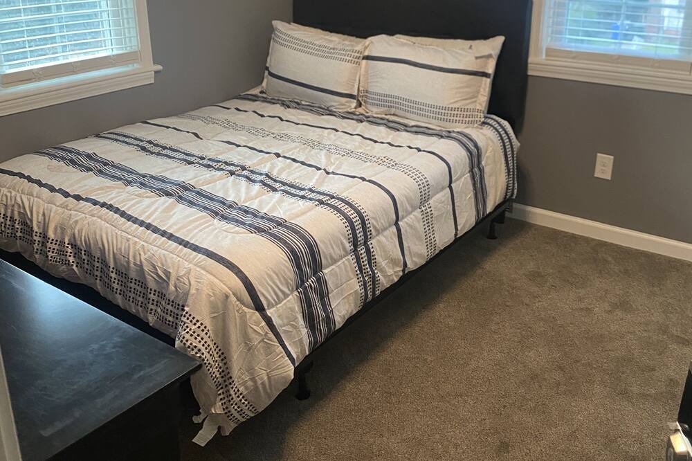 Photo of Bedroom in Fayetteville