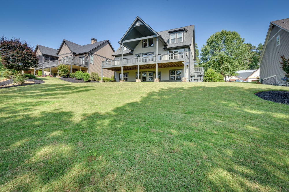 Photo of Outdoor in Toccoa
