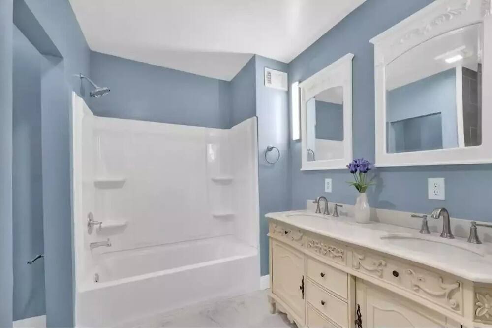 Photo of Bathroom in Walterboro