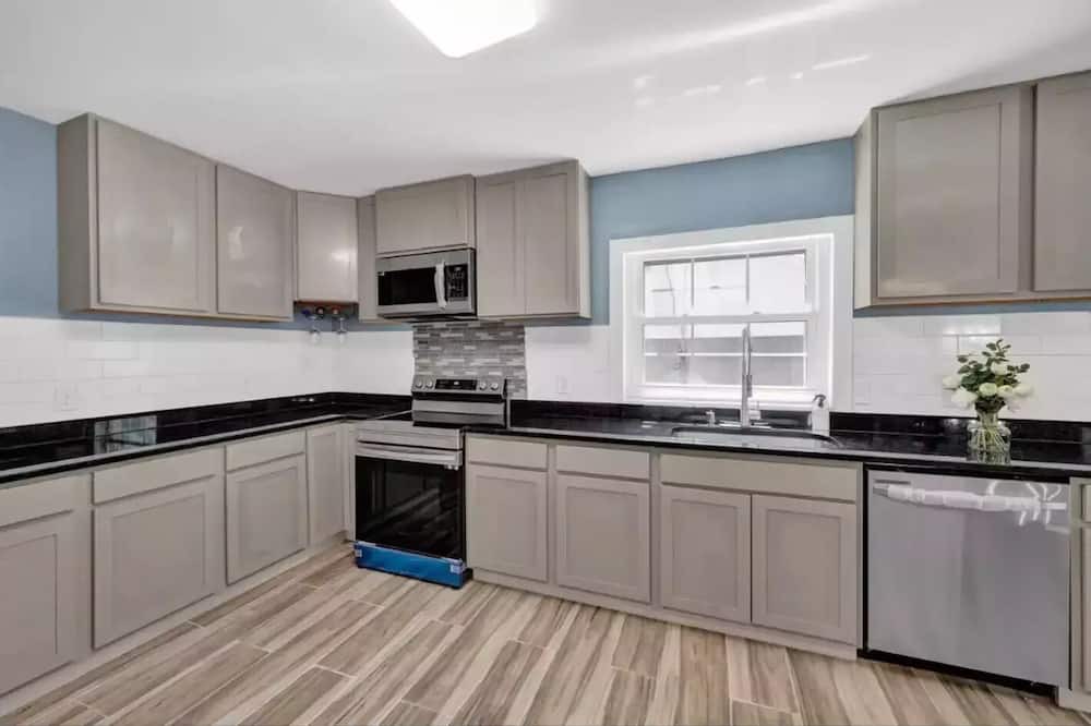 Photo of Kitchen in Walterboro