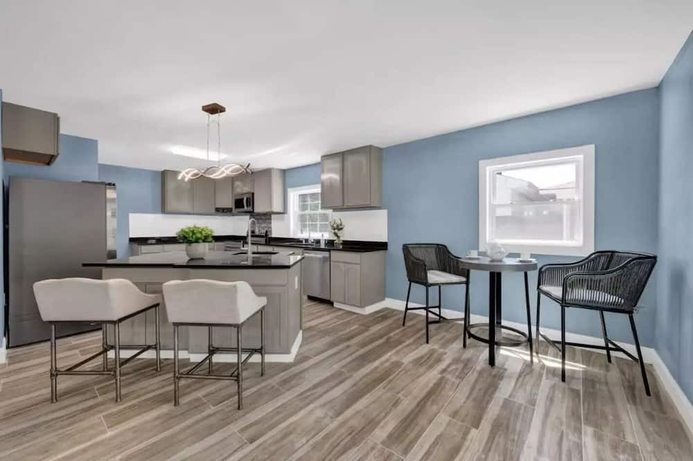 Photo of Kitchen in Walterboro