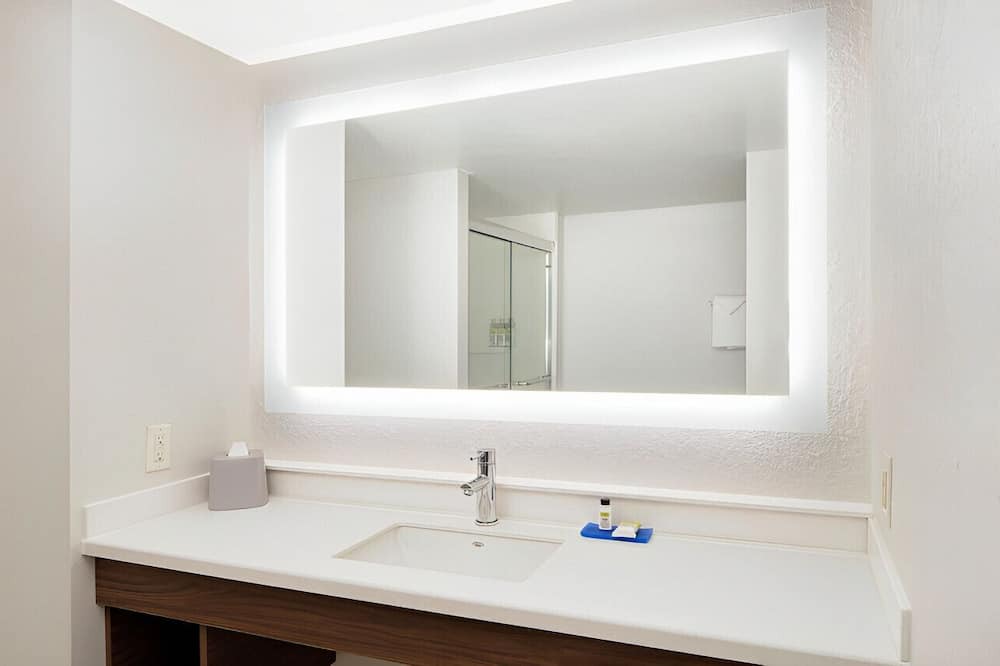 Photo of Bathroom in Statesboro