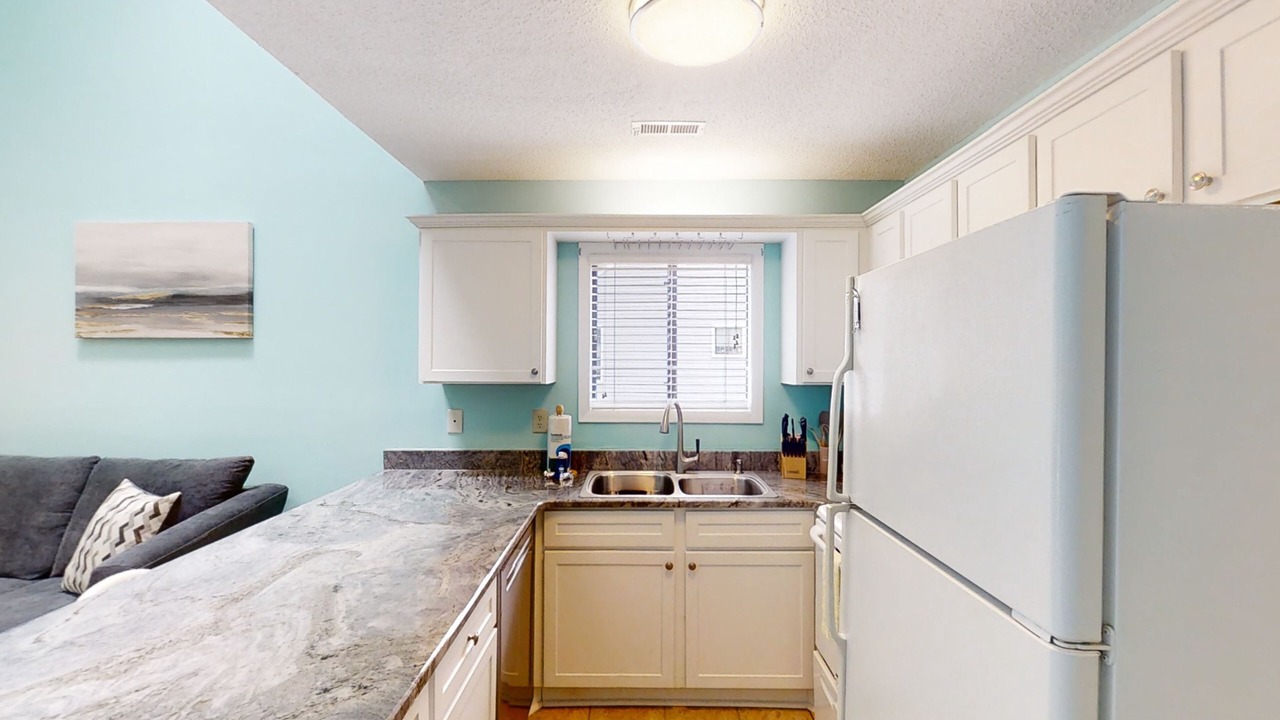 Photo of Kitchen in Surfside Beach