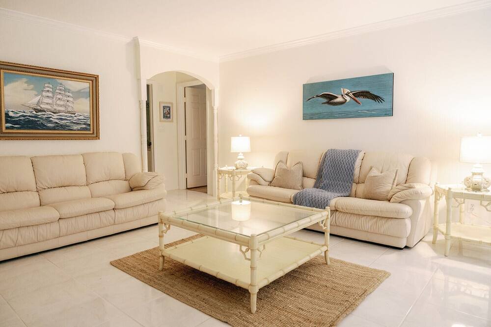 Photo of Livingroom in South Beach