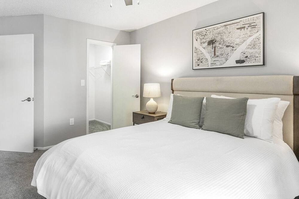 Photo of Bedroom in Plant City