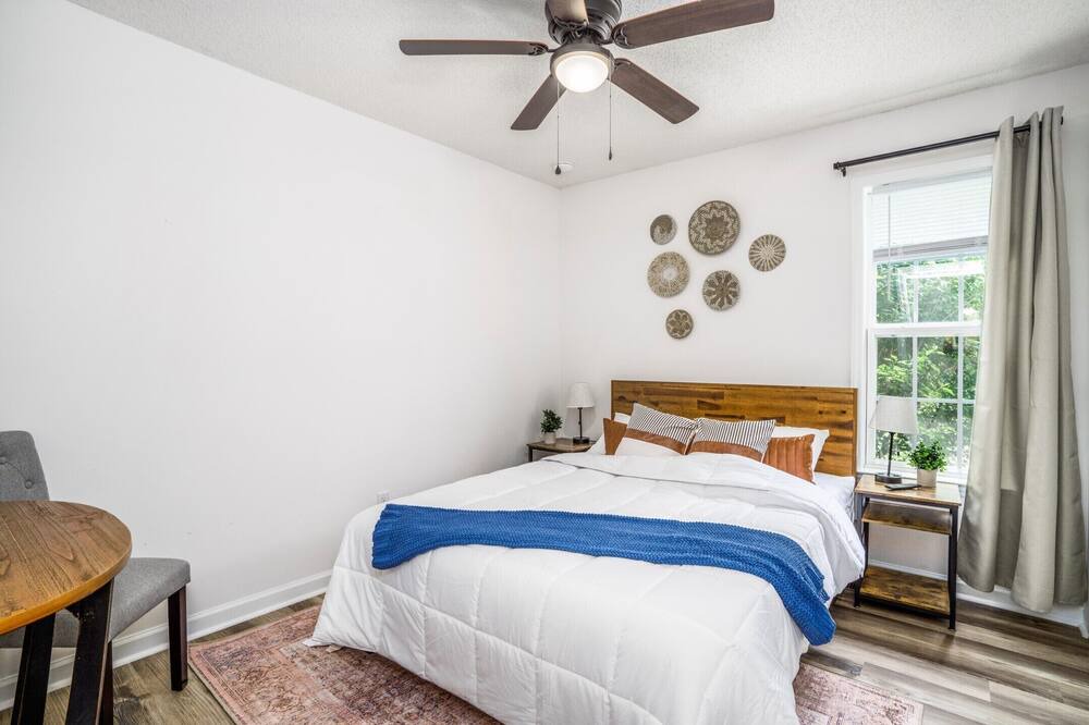 Photo of Bedroom in Holly Springs