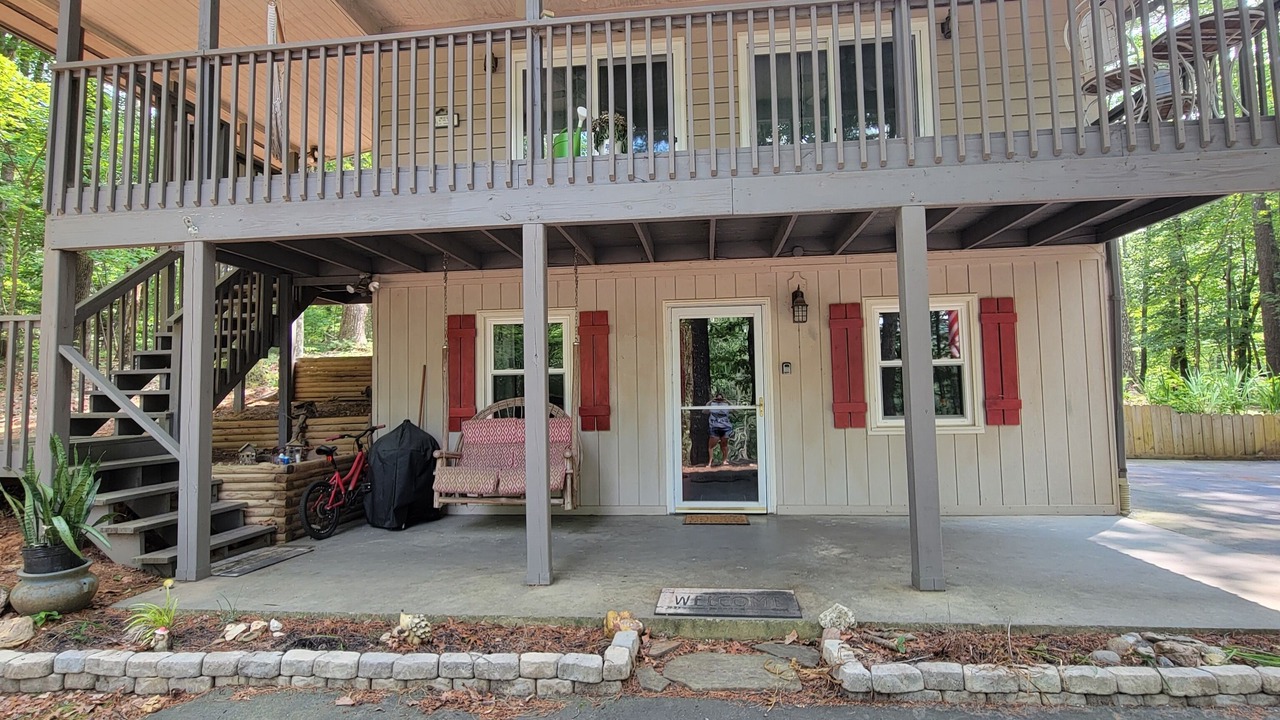 Photo of Outdoor in Mountain Rest