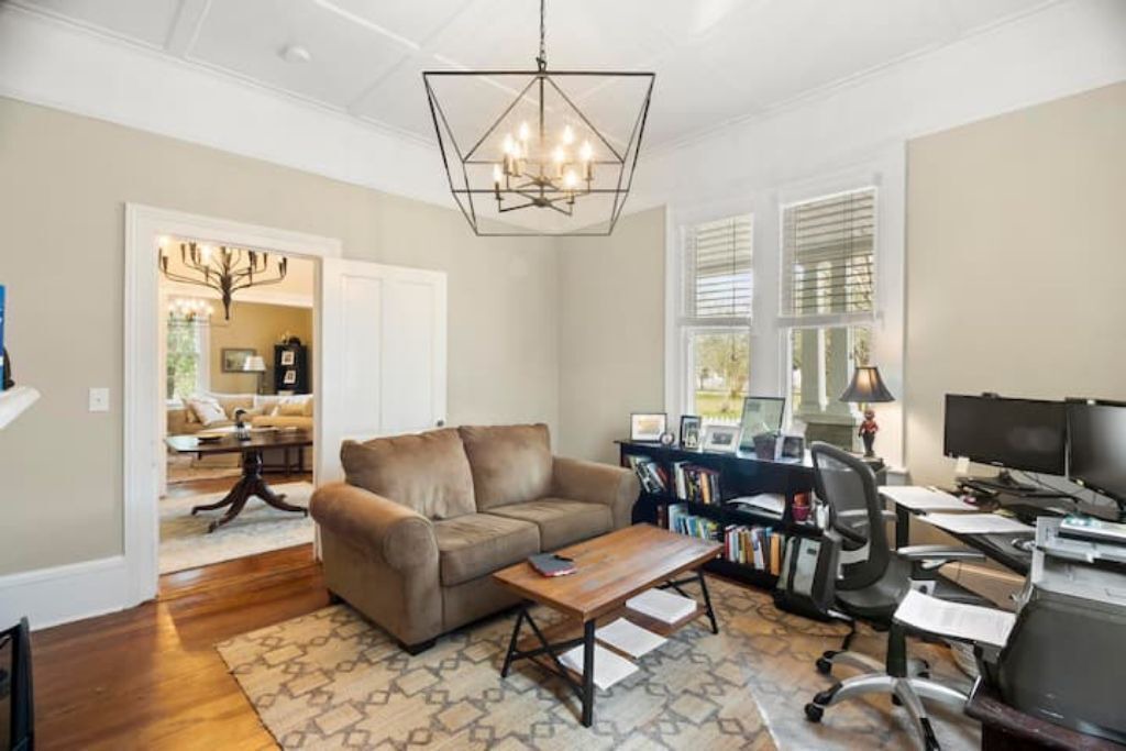 Photo of Livingroom in Chapin