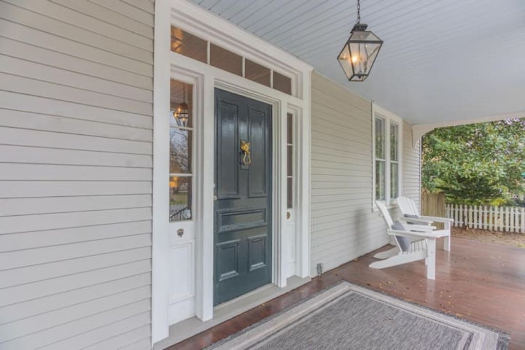 Photo of Outdoor in Chapin