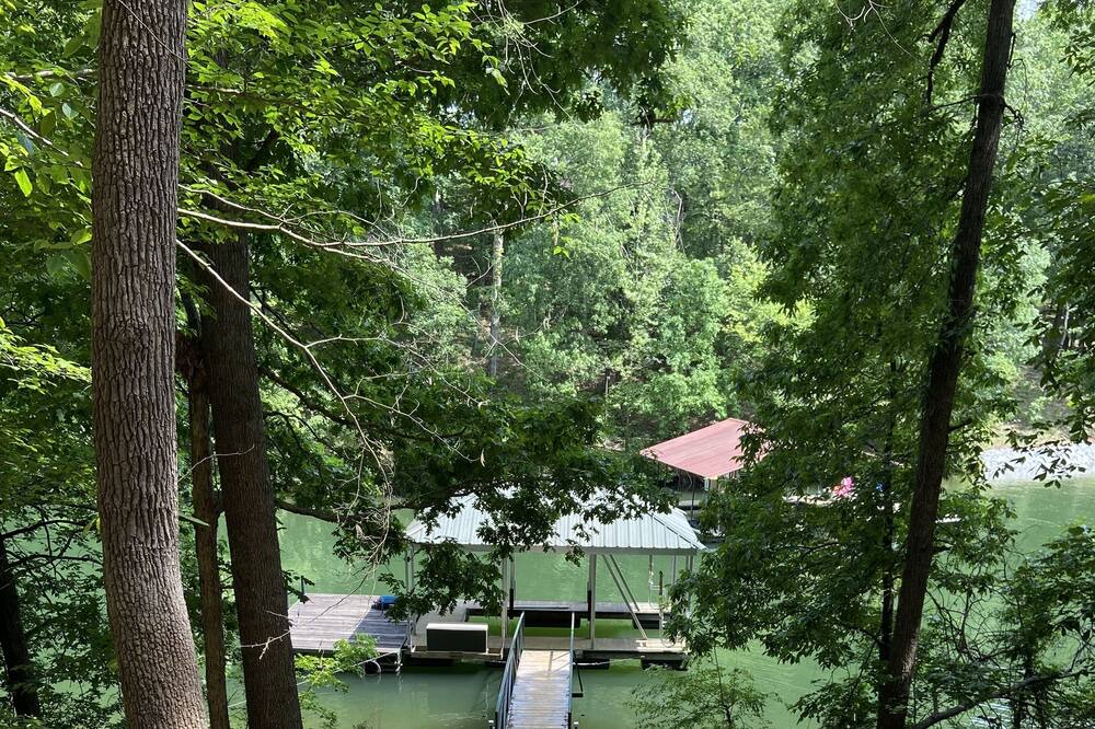 Photo of Outdoor in Townville
