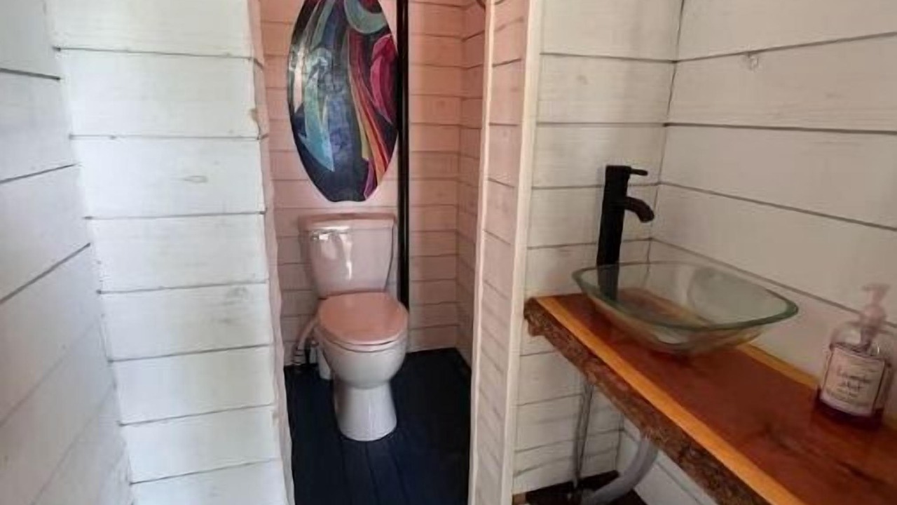 Photo of Bathroom in Chapin