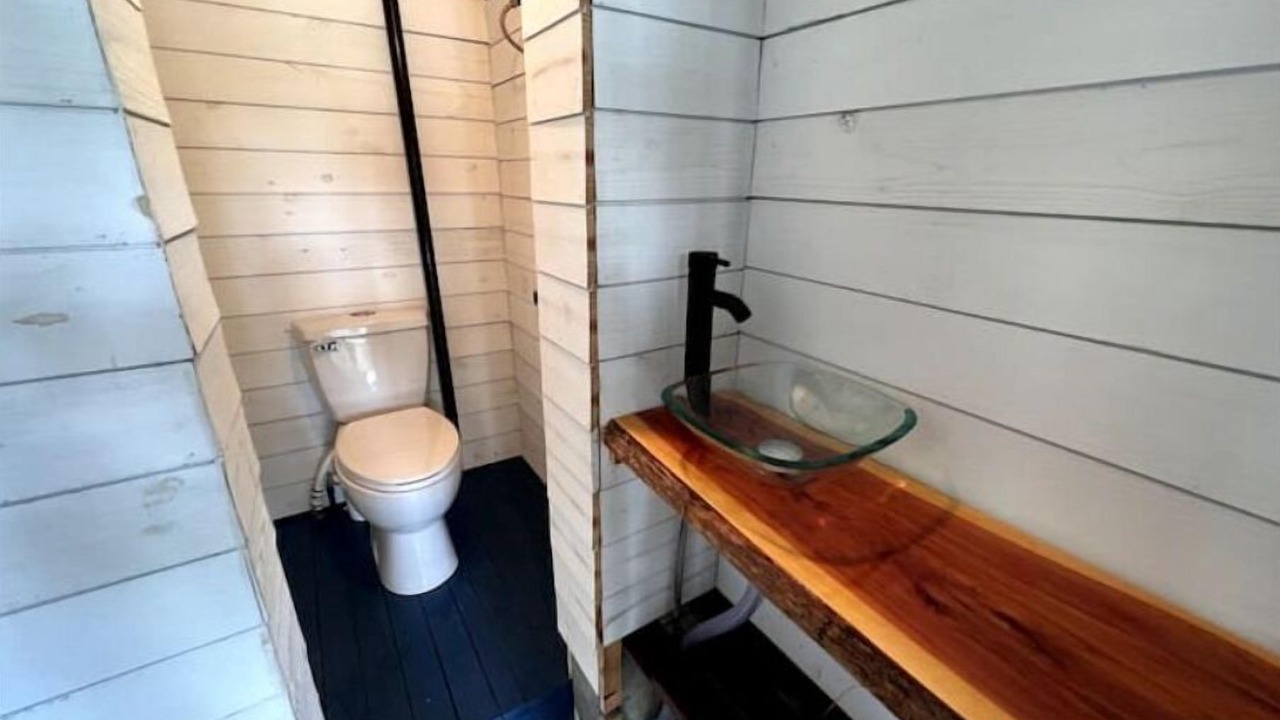 Photo of Bathroom in Chapin