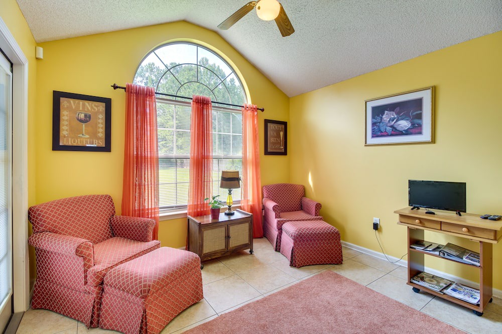Photo of Bedroom in Richmond Hill