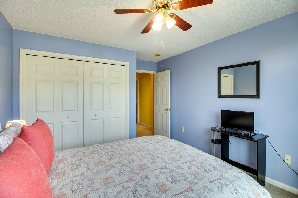 Photo of Bedroom in Richmond Hill