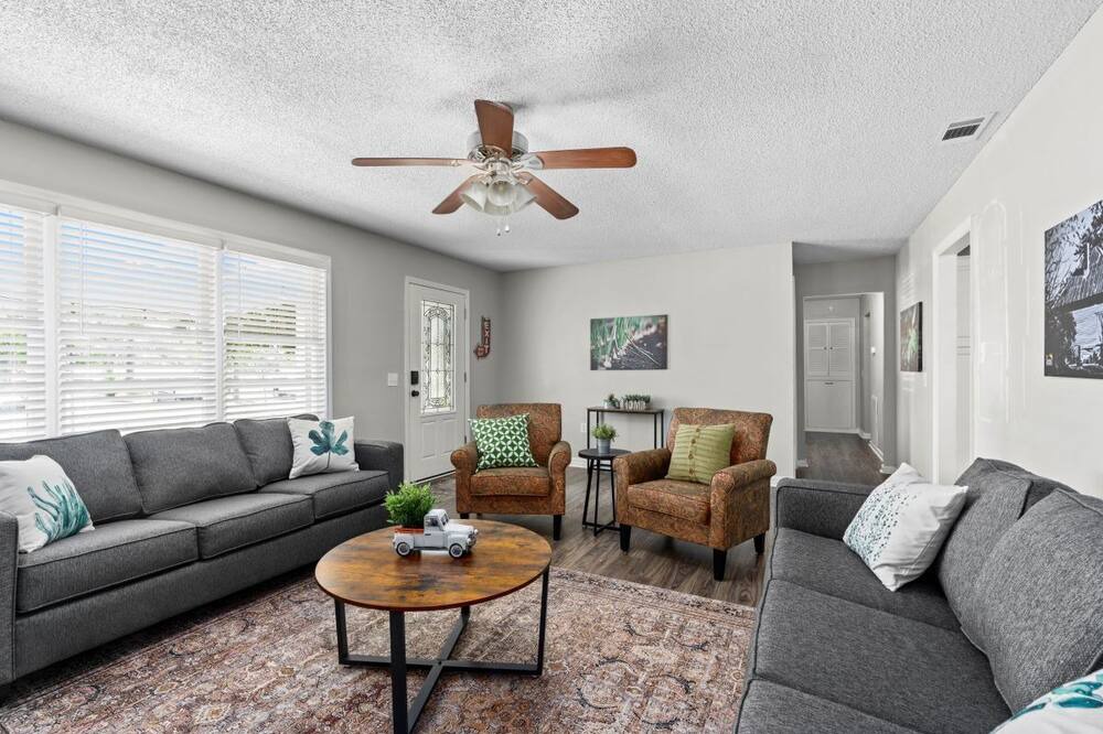 Photo of Livingroom in Vidalia