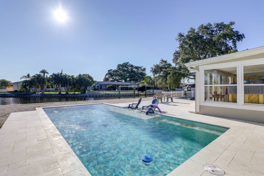 Photo of Outdoor in Riviera Bay