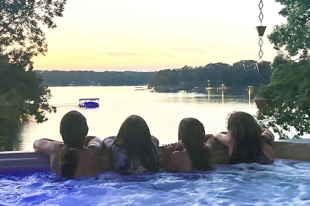 Photo of Outdoor in Anderson