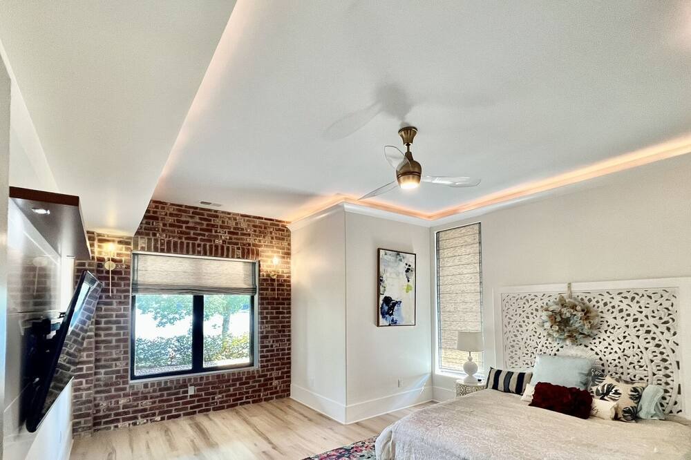 Photo of Bedroom in Anderson