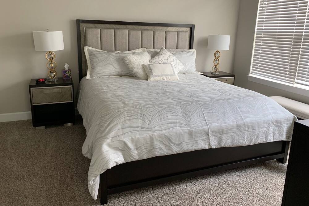 Photo of Bedroom in Naples