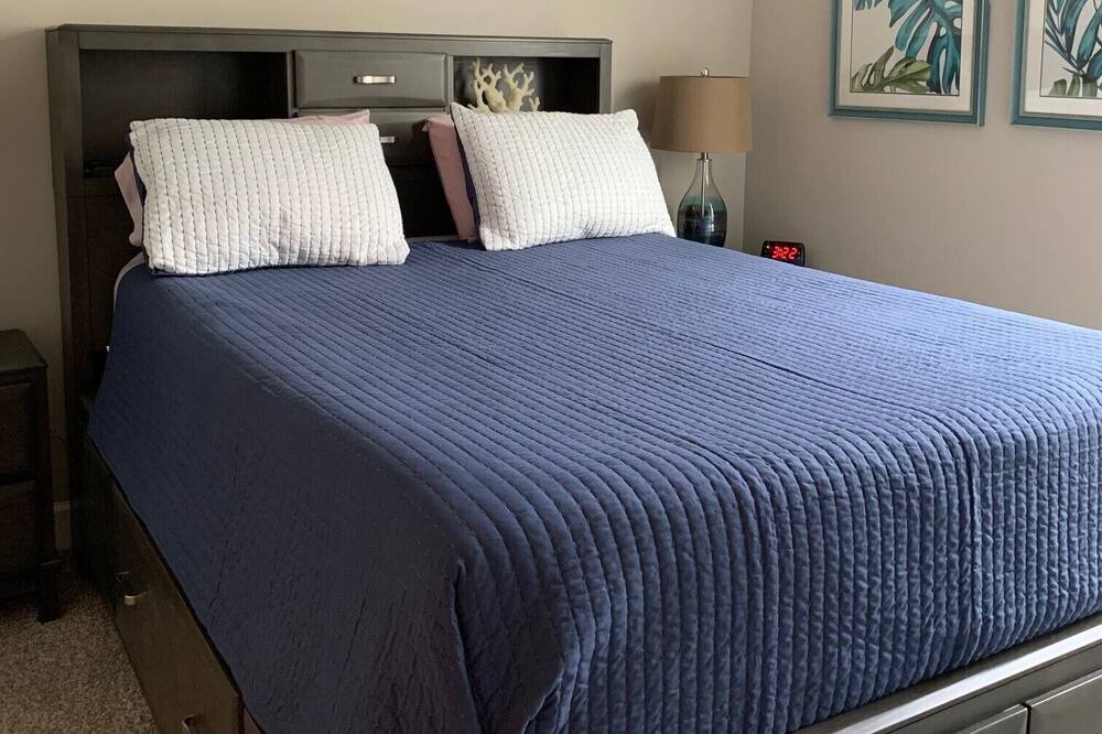 Photo of Bedroom in Naples