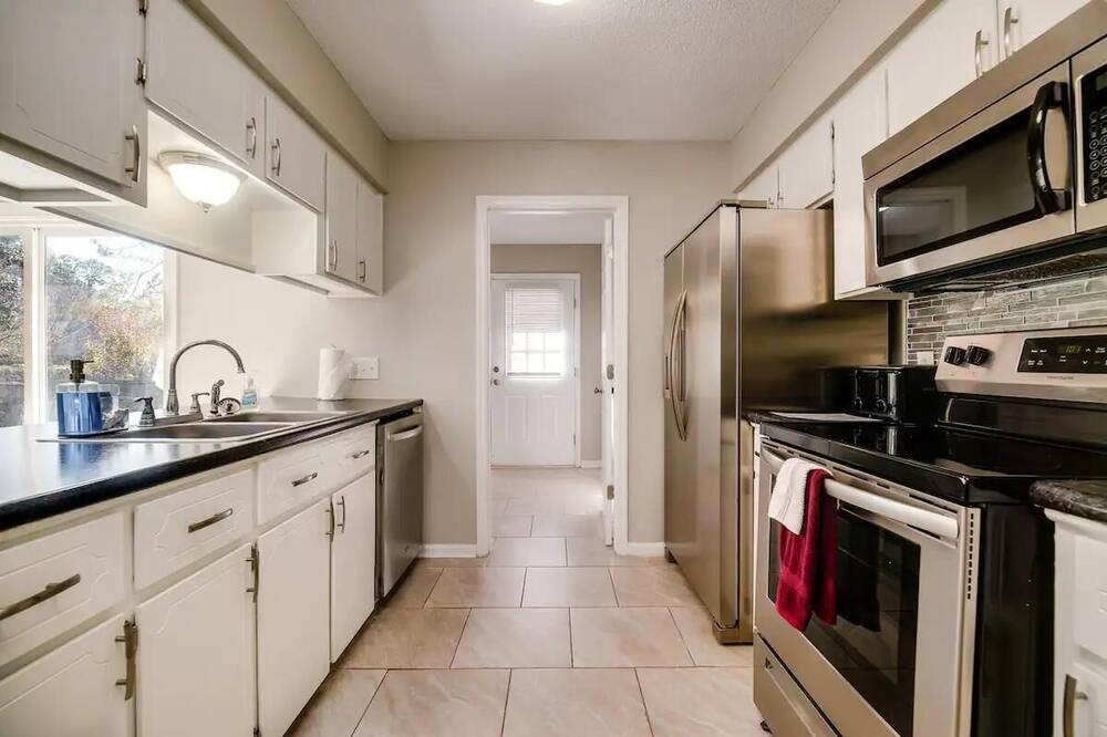 Photo of Kitchen in Hinesville