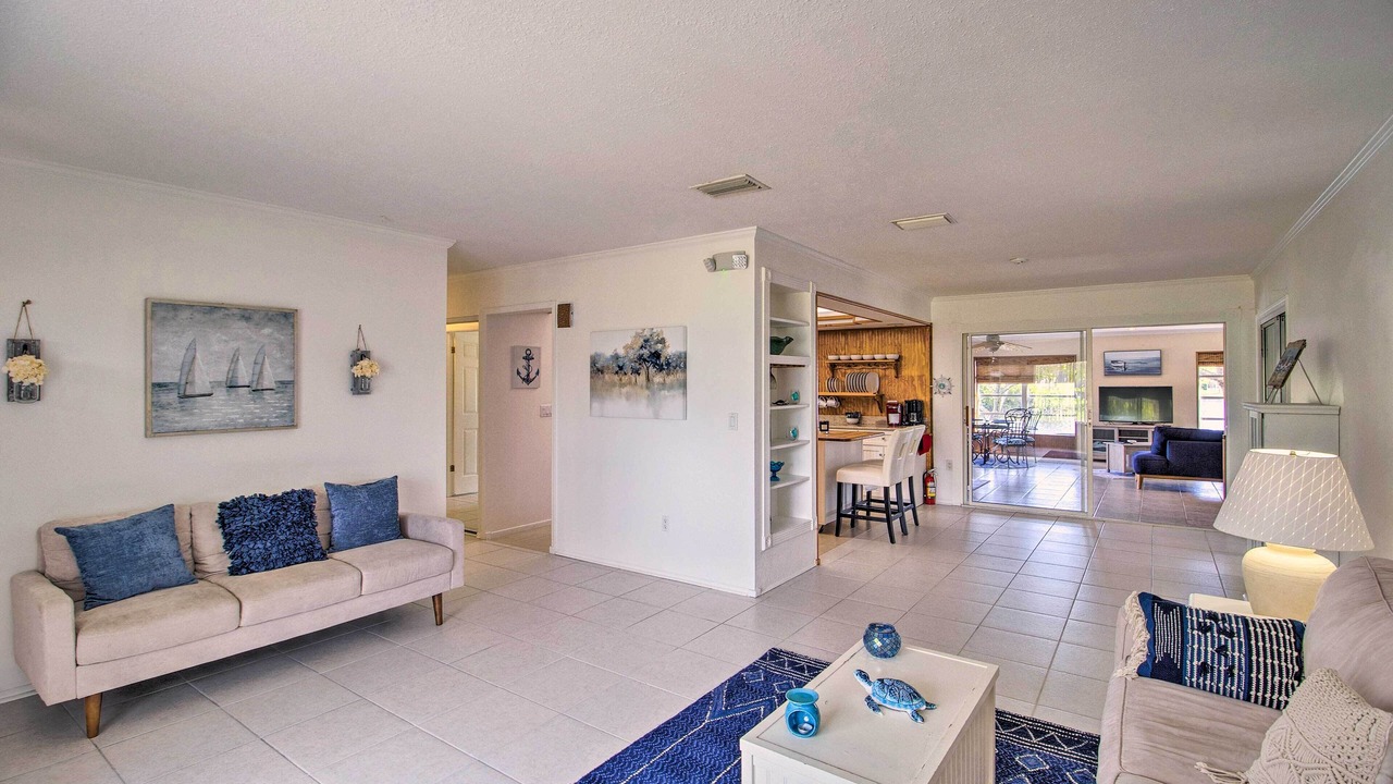 Photo of Livingroom in Sebastian Highlands