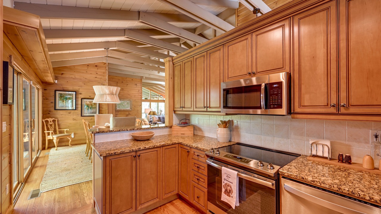 Photo of Kitchen in Glenville