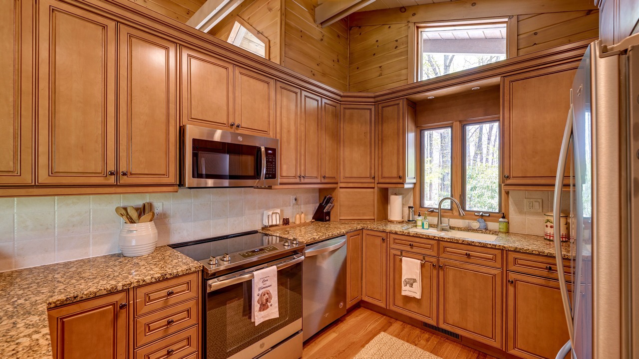 Photo of Kitchen in Glenville