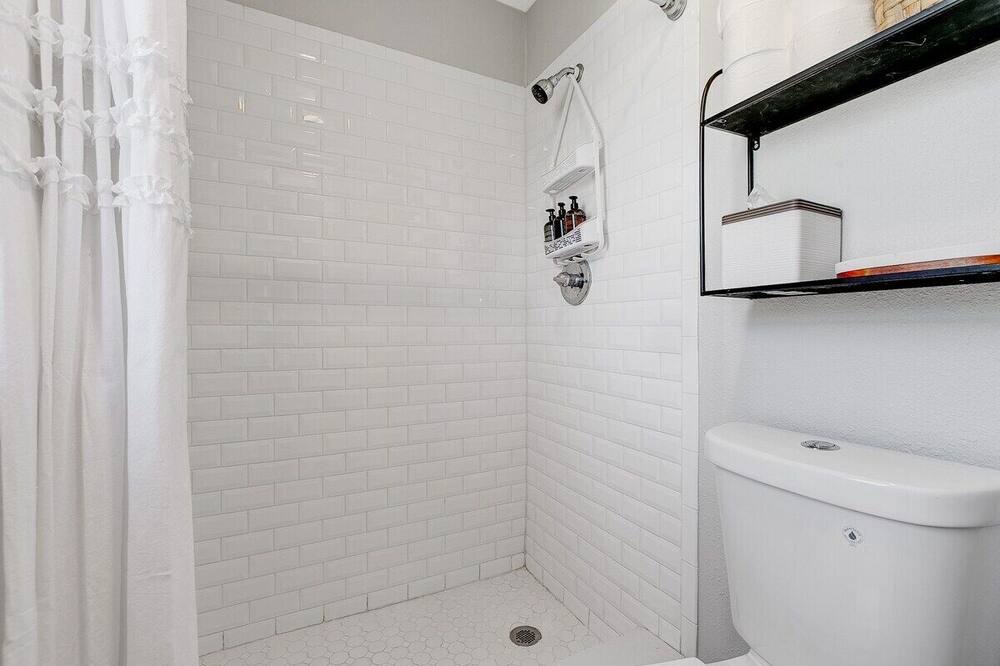 Photo of Bathroom in Bloomingdale