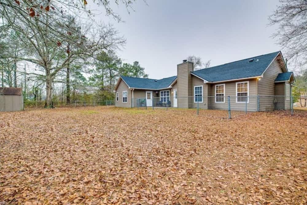Photo of Outdoor in Hinesville