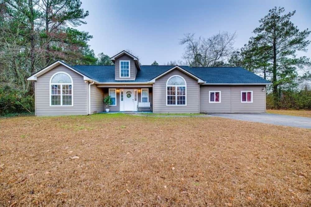 Photo of Outdoor in Hinesville