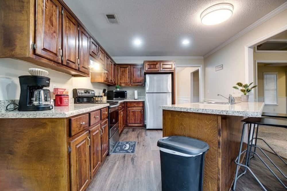 Photo of Kitchen in Hinesville