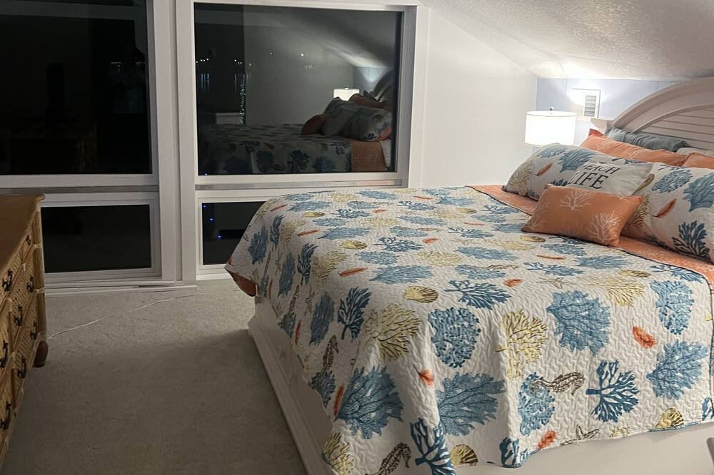 Photo of Bedroom in Grant-Valkaria