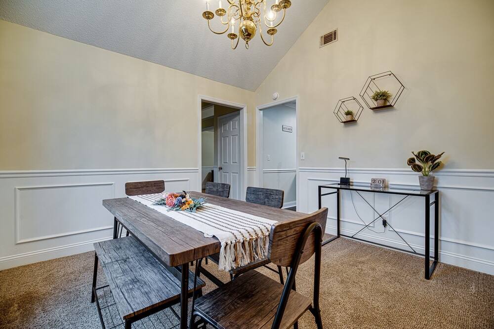 Photo of Bedroom in Hinesville