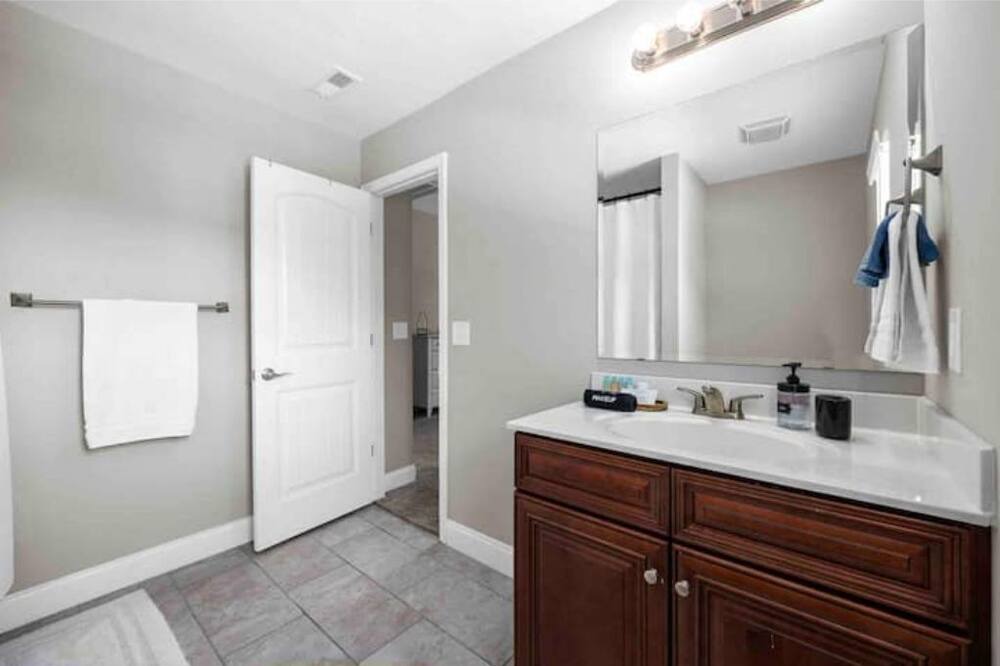 Photo of Bathroom in Socastee